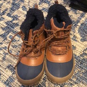 Brand new winter snow boots